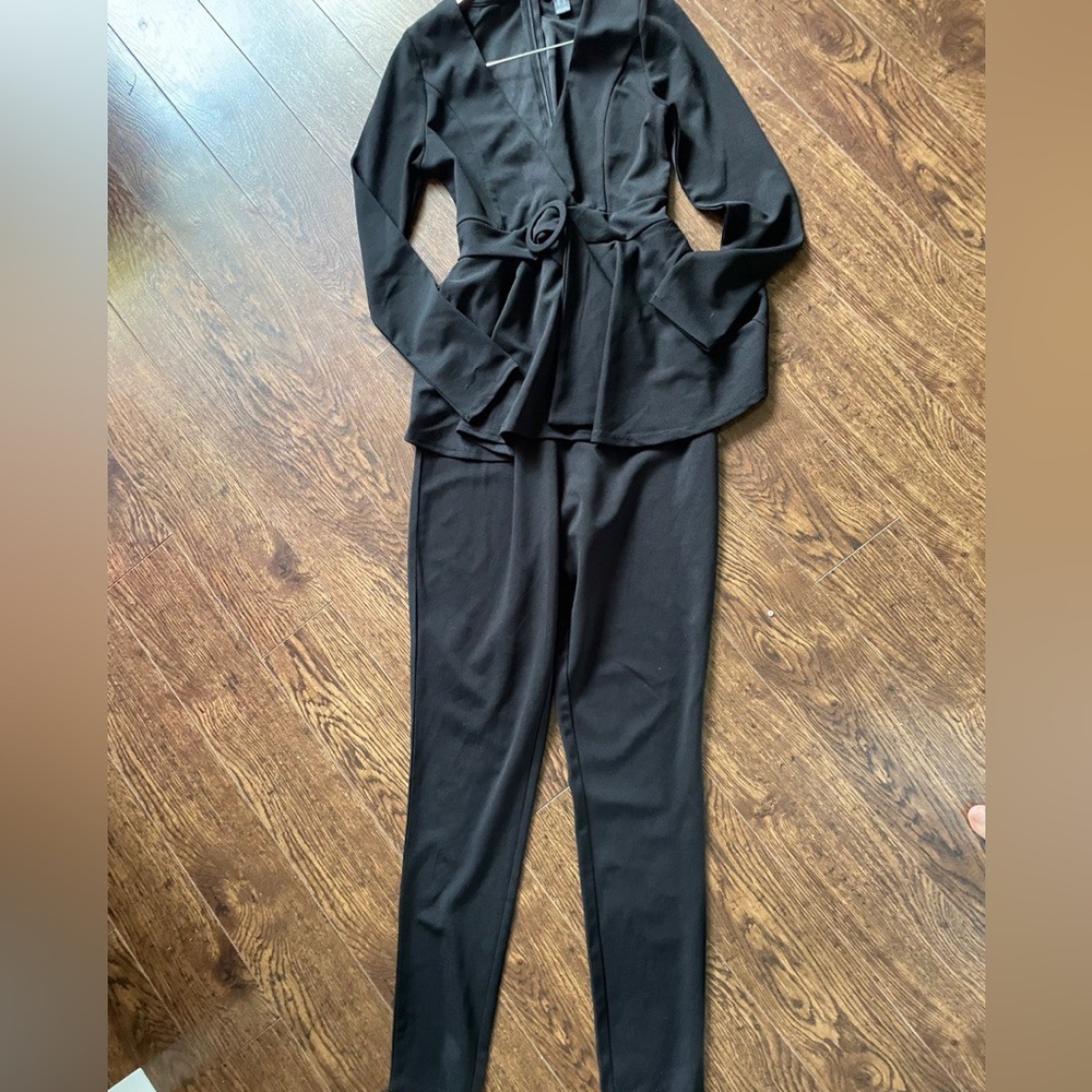 Peplum Jumpsuit - Picture 2 of 4
